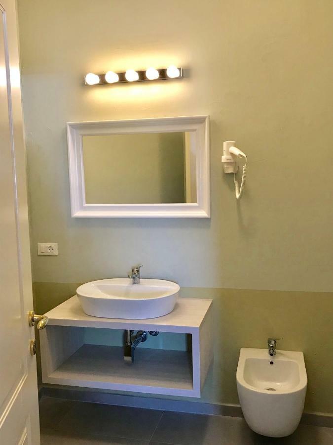 Esmeralda'S Rooms Porto San Paolo  Exterior photo
