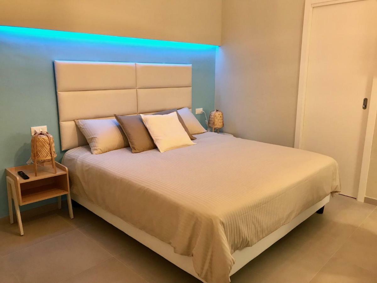 Esmeralda'S Rooms Porto San Paolo  Exterior photo