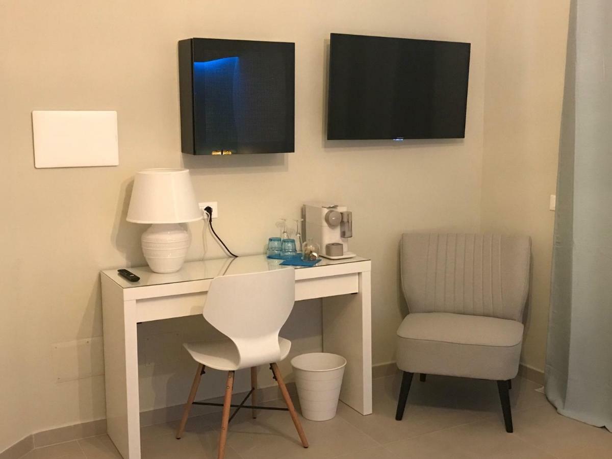 Esmeralda'S Rooms Porto San Paolo  Exterior photo